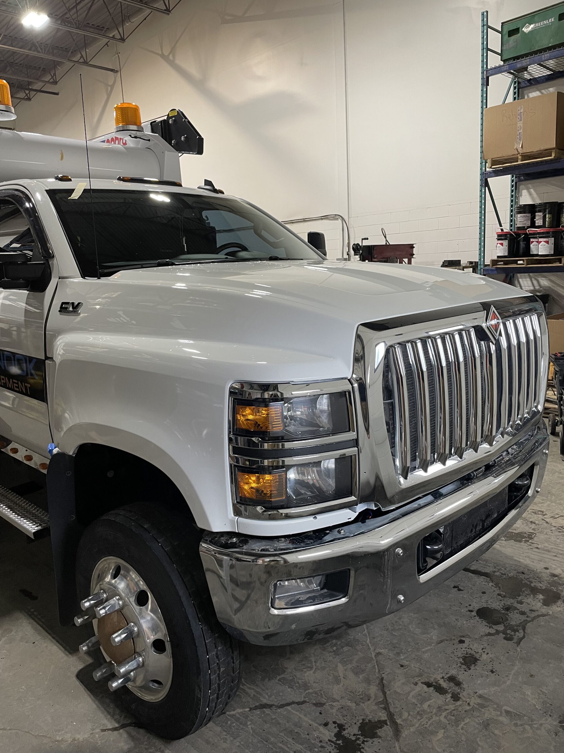 Heavy equipment glass services